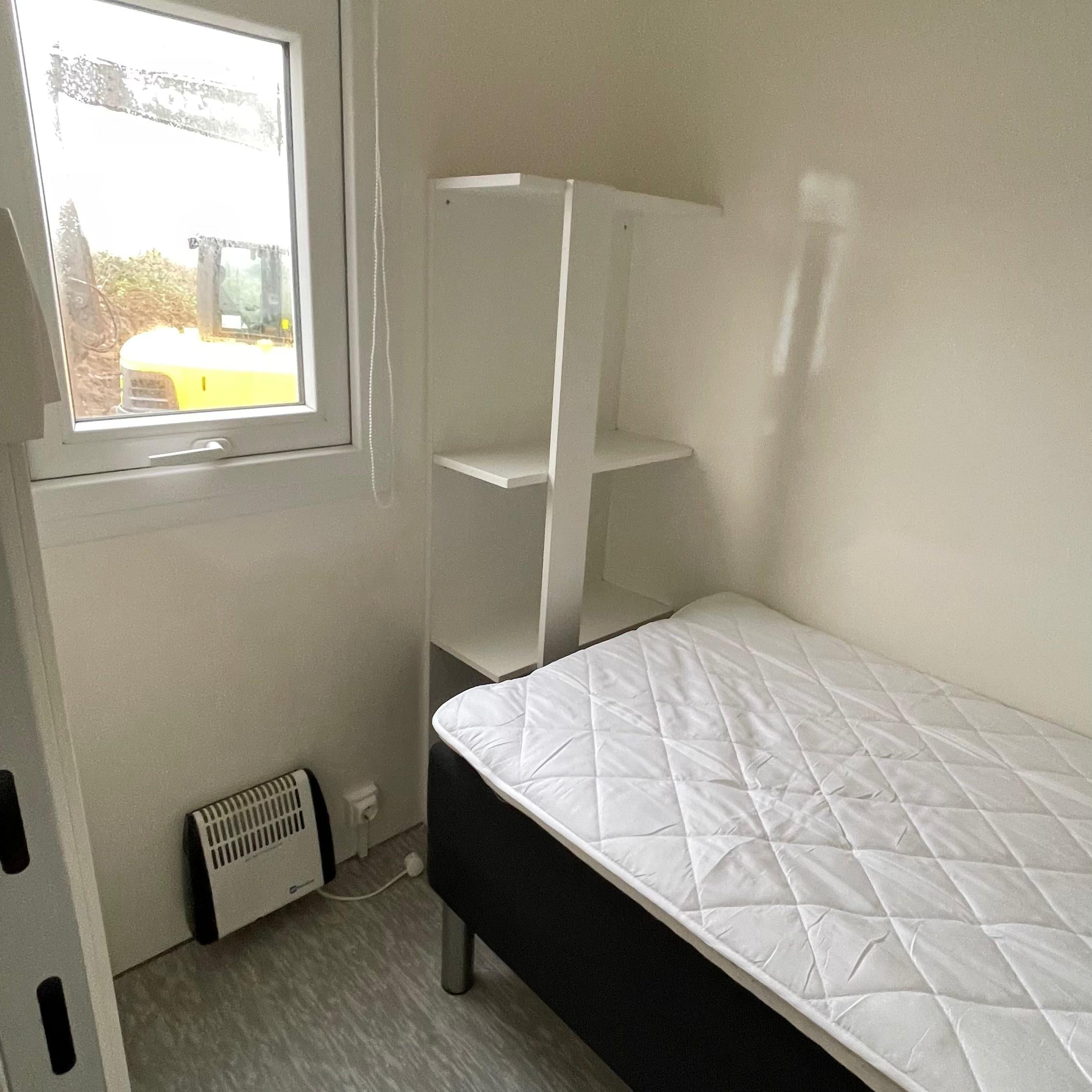 Beboelsesvogn 2 personers - Eurowagon Årgang 2016 Type 33 - 73-Køb brugte letvogne og skurvogne hos Letvogne.dk – Stort udvalg og hurtig levering