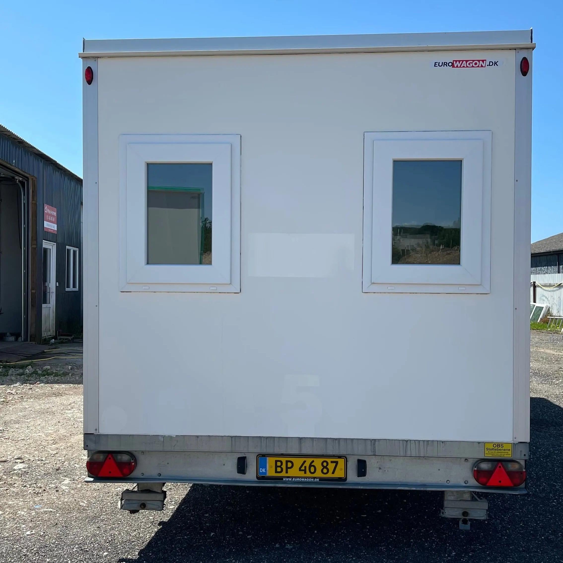 Beboelsesvogn 3 personers - Eurowagon Årgang 2016 Type 3 x 33 - 73-Køb brugte letvogne og skurvogne hos Letvogne.dk – Stort udvalg og hurtig levering