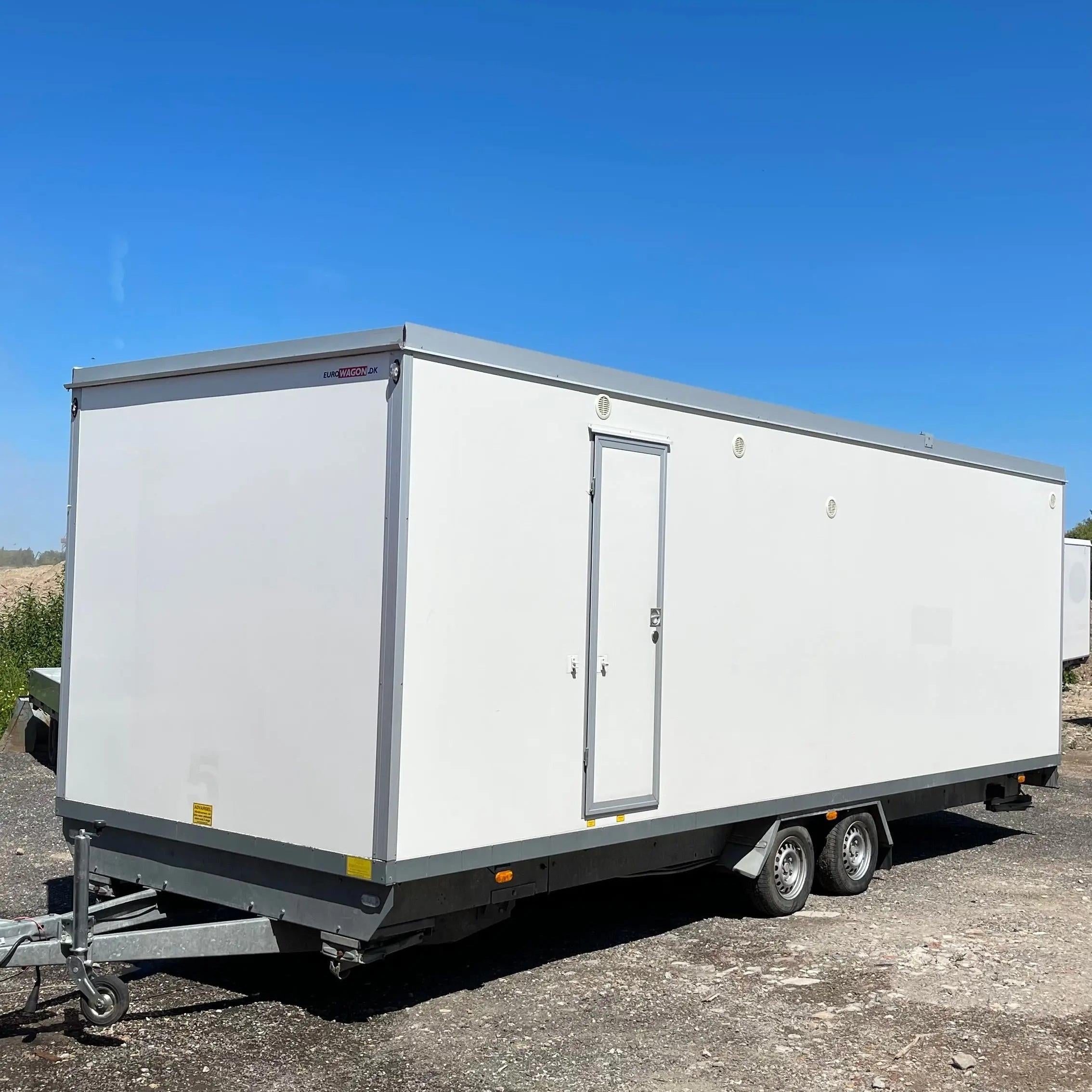 Beboelsesvogn 3 personers - Eurowagon Årgang 2016 Type 3 x 33 - 73-Køb brugte letvogne og skurvogne hos Letvogne.dk – Stort udvalg og hurtig levering