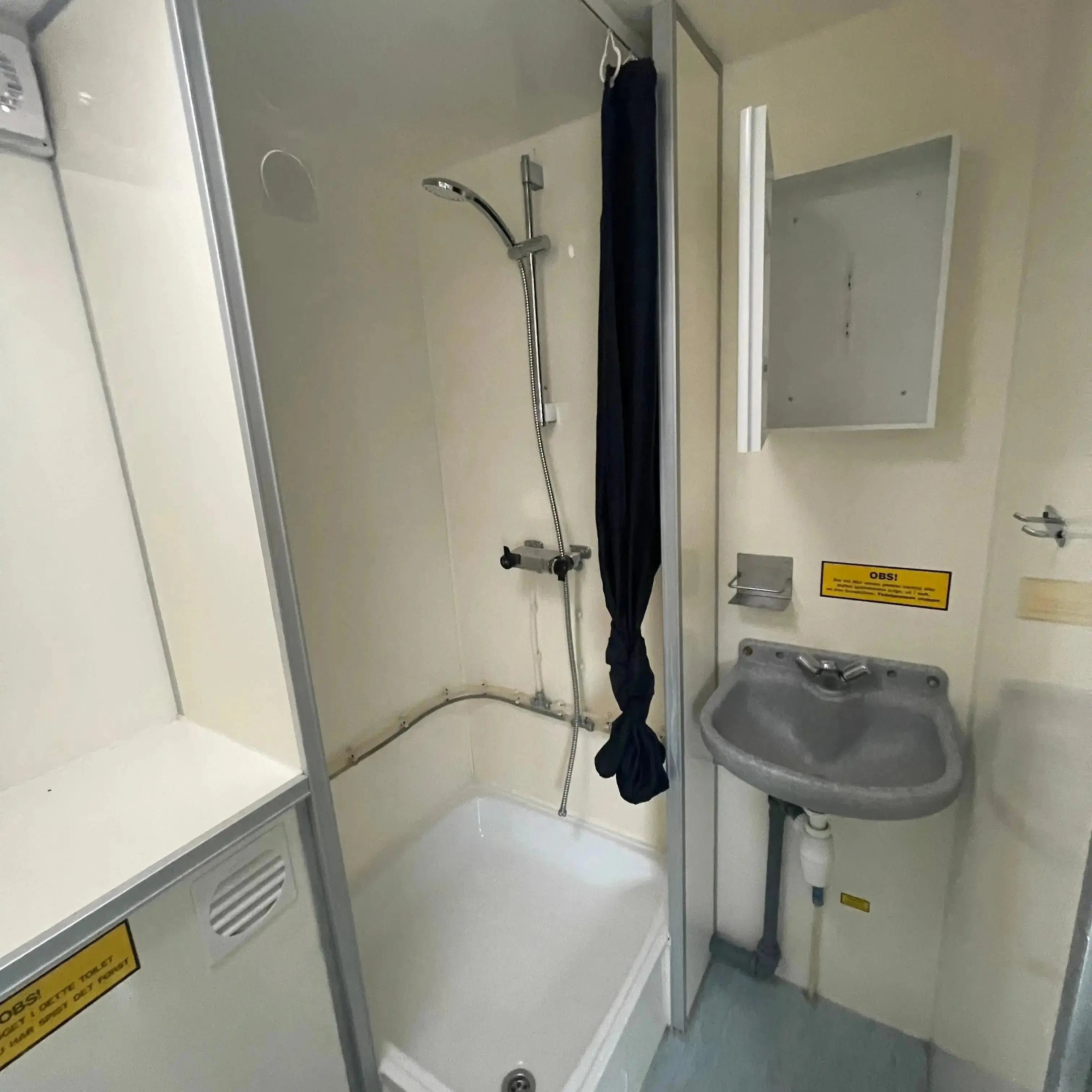 Beboelsesvogn 4 personers - Scanvogn Type 730-Køb brugte letvogne og skurvogne hos Letvogne.dk – Stort udvalg og hurtig levering