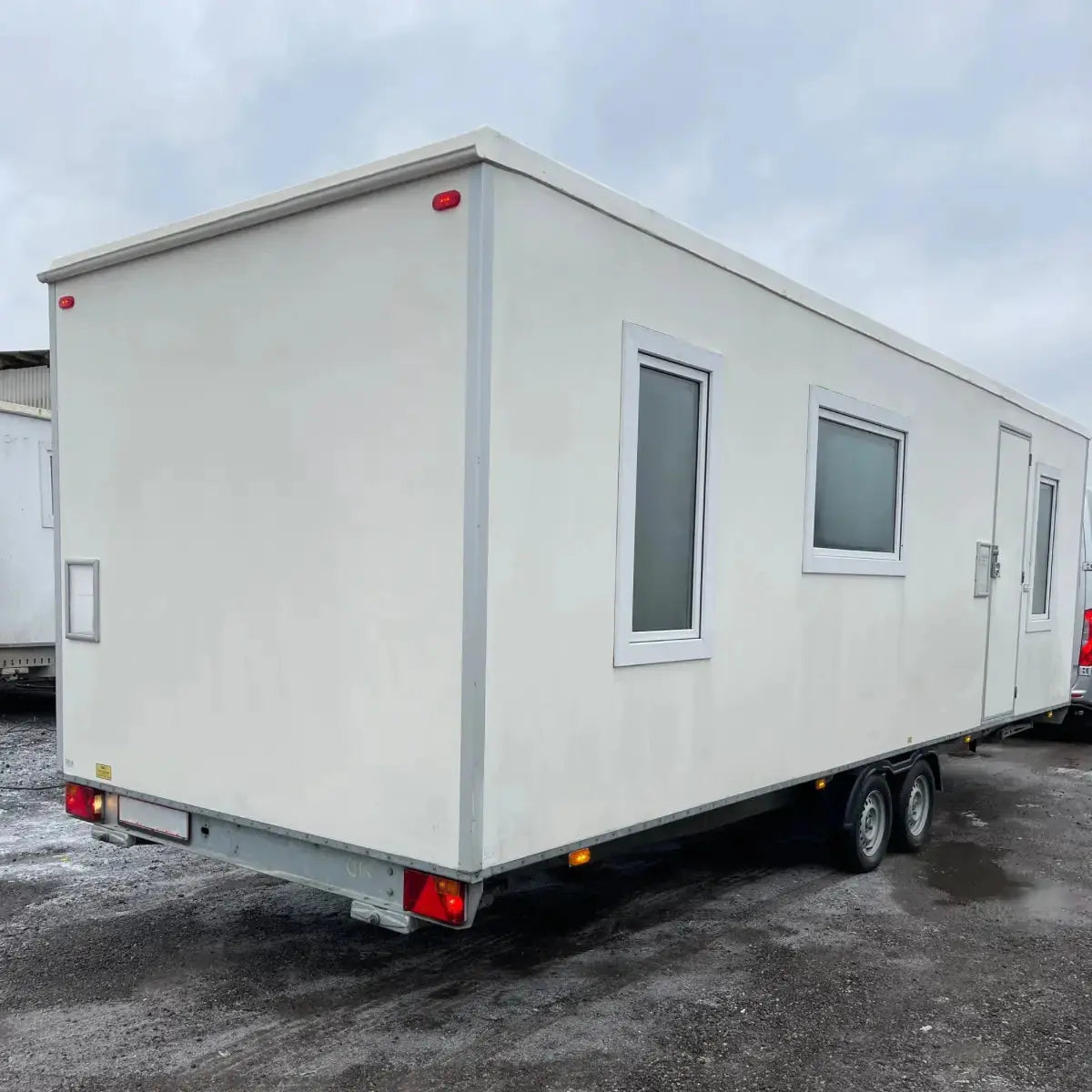 Beboelsesvogn 4 personers - Scanvogn Type 730-Køb brugte letvogne og skurvogne hos Letvogne.dk – Stort udvalg og hurtig levering