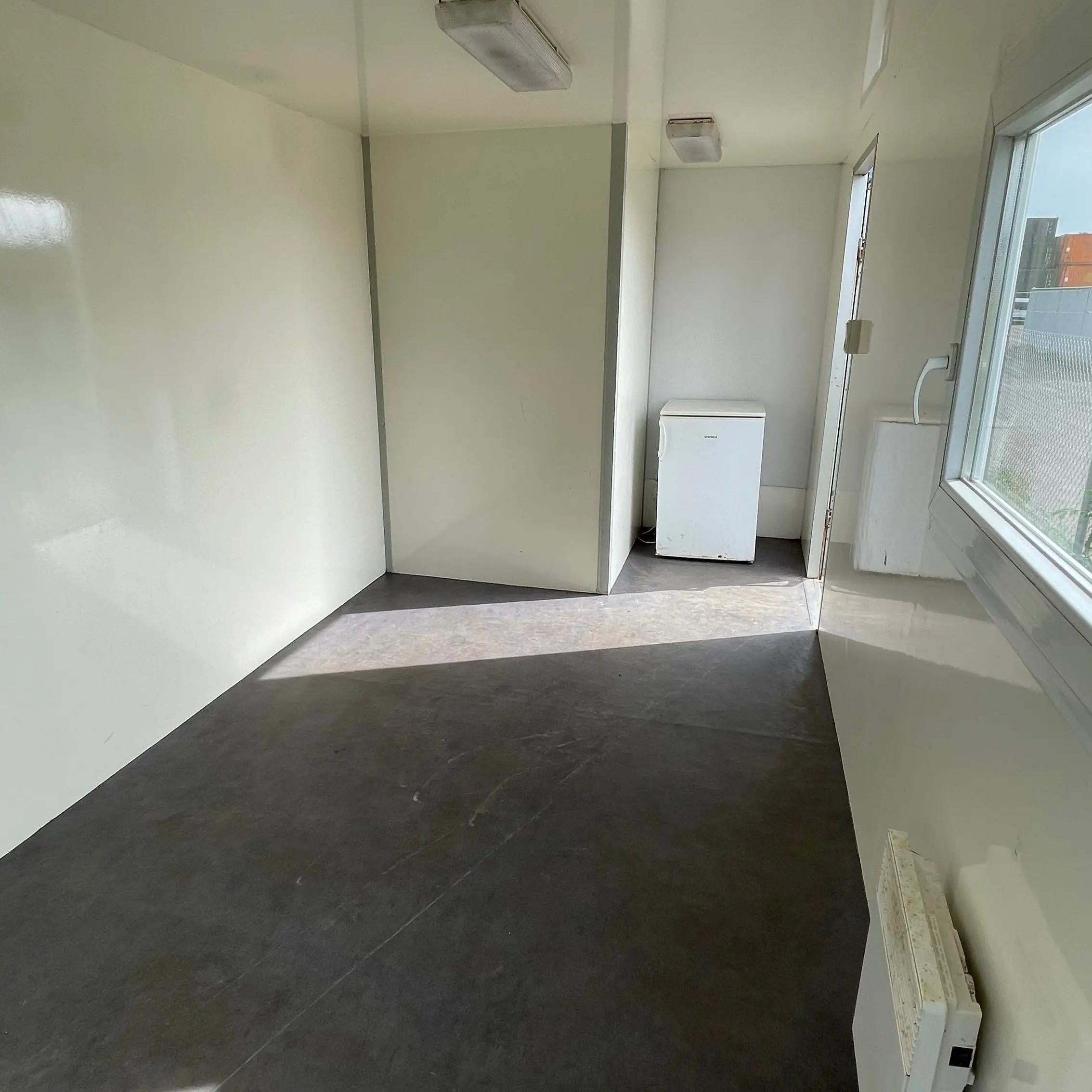 Kontorvogn 6 personers - Eurowagon-Køb brugte letvogne og skurvogne hos Letvogne.dk – Stort udvalg og hurtig levering