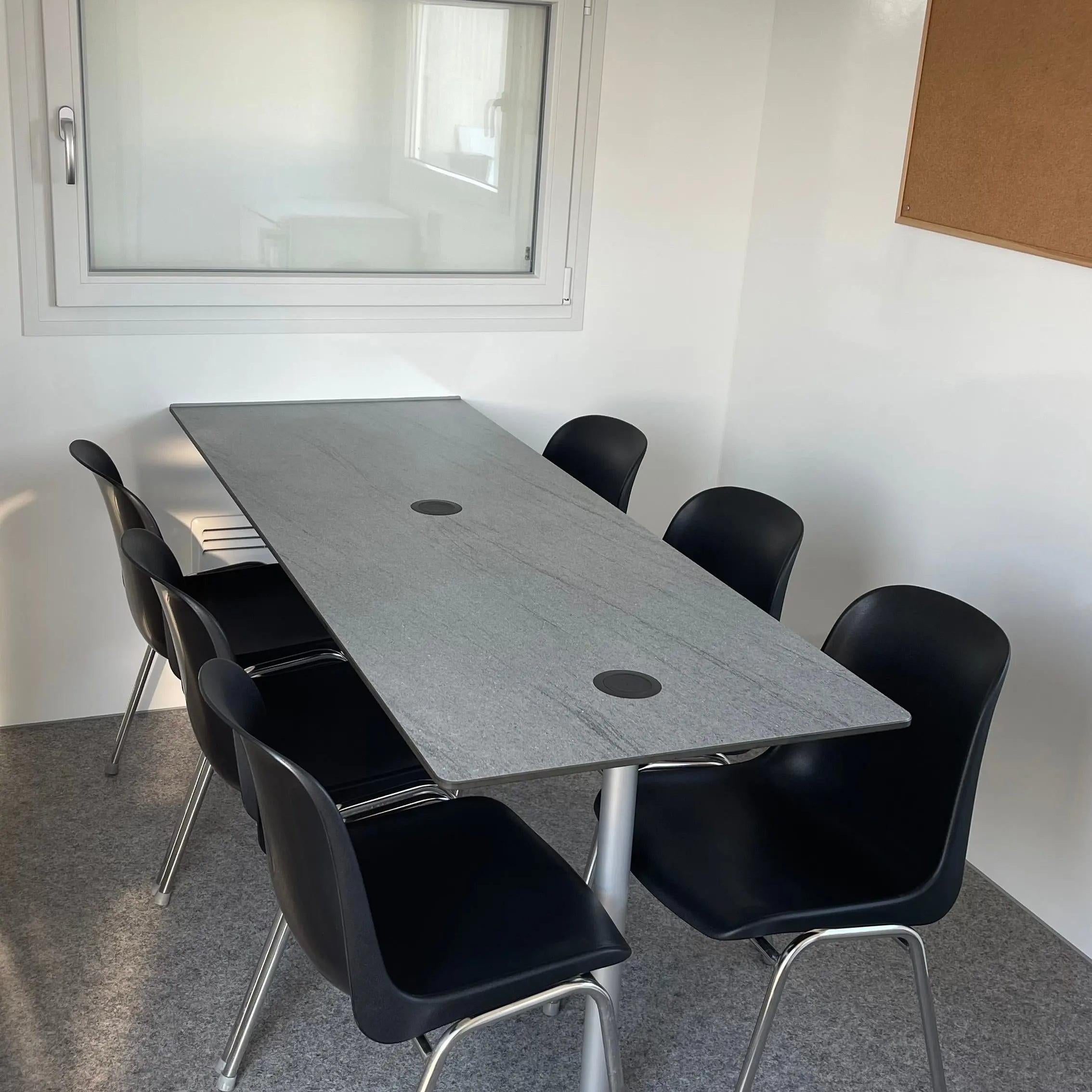 Kontorvogn 6 personers m. Tank - Scanvogn Årgang 2022 Type 420 - Demo Model-Køb brugte letvogne og skurvogne hos Letvogne.dk – Stort udvalg og hurtig levering