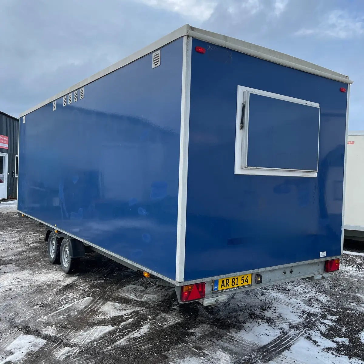 Miljøvogn 4 personers m. Tank - Scanvogn-Køb brugte letvogne og skurvogne hos Letvogne.dk – Stort udvalg og hurtig levering