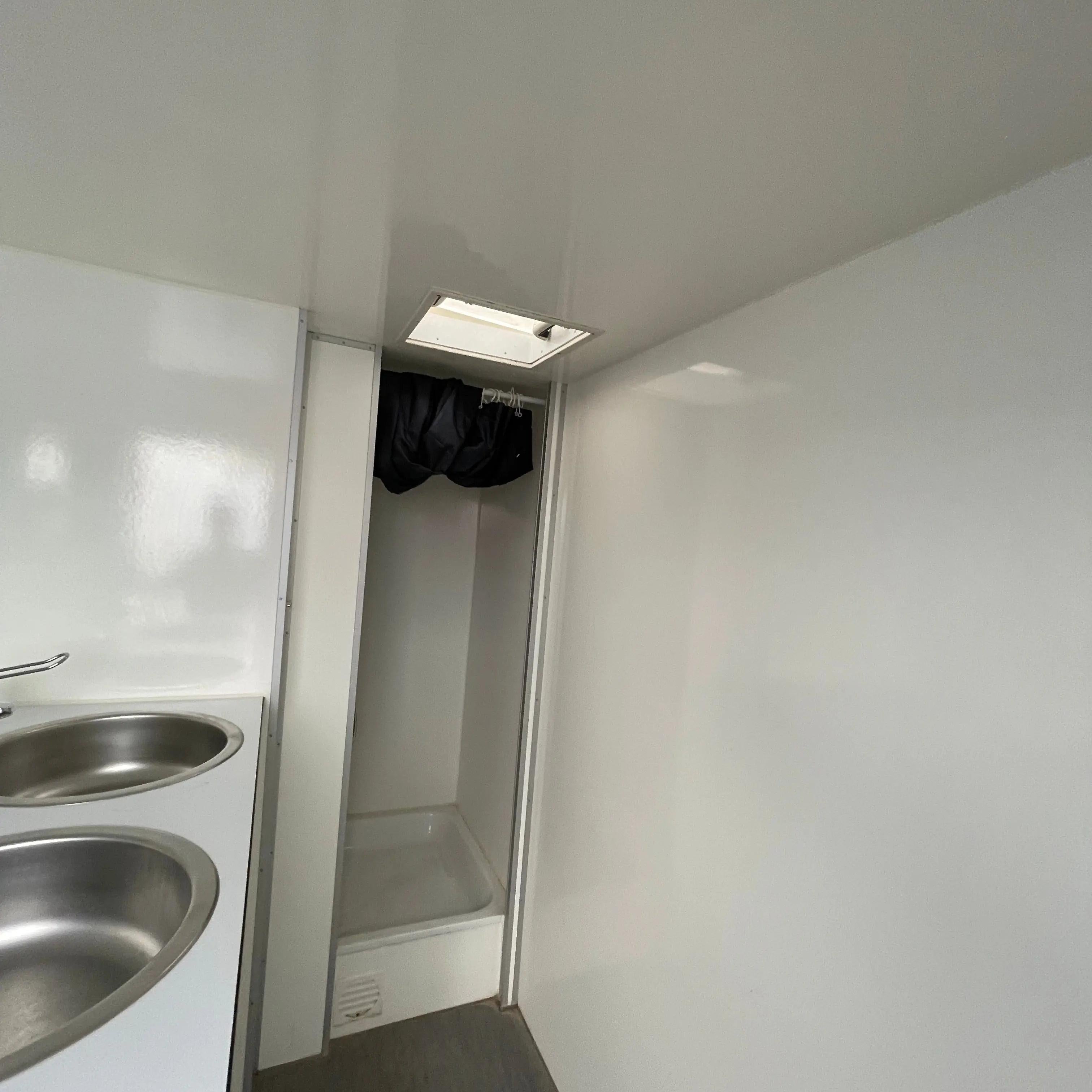 Miljøvogn 4 personers m. Tank - Scanvogn-Køb brugte letvogne og skurvogne hos Letvogne.dk – Stort udvalg og hurtig levering