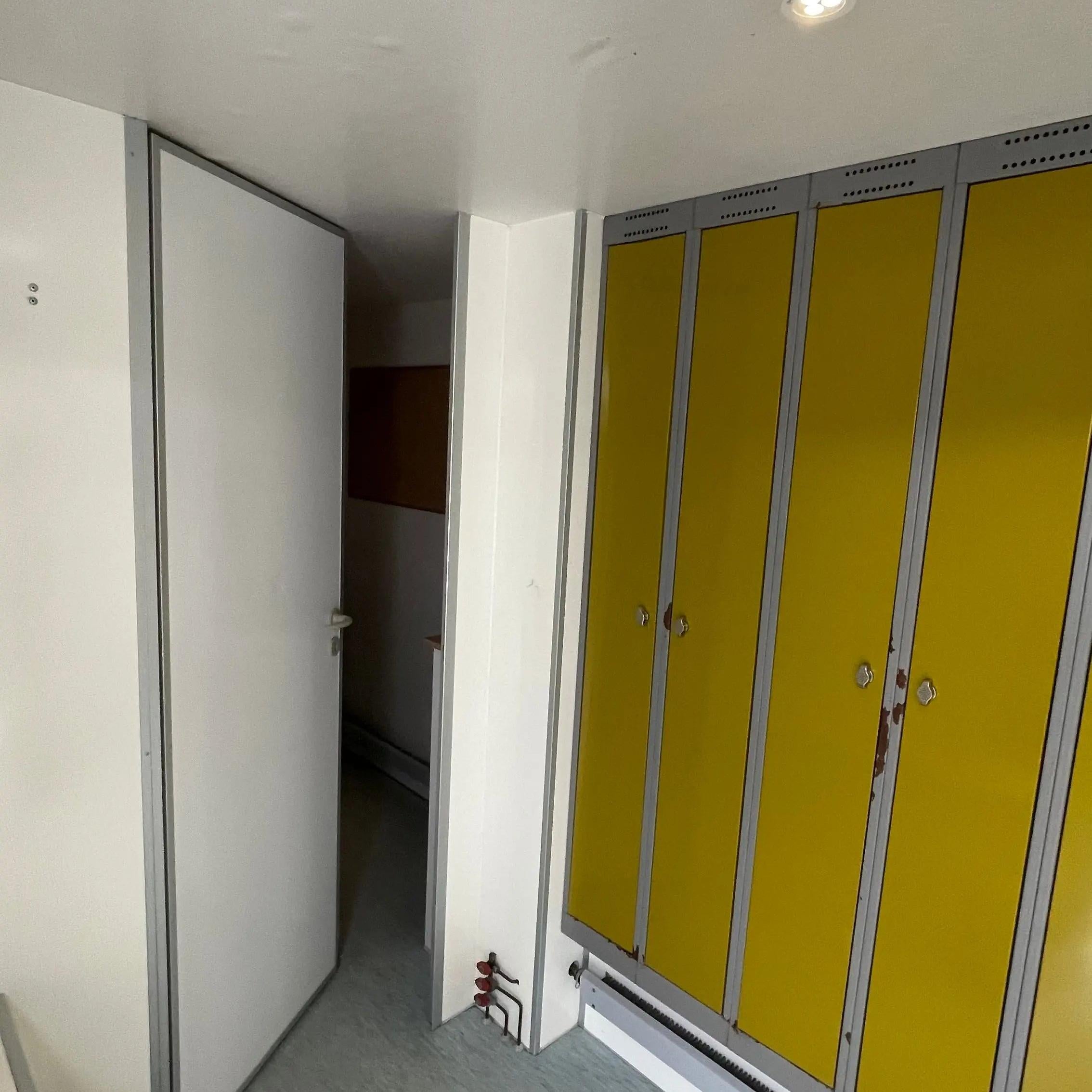 Pionervogn 4 - personers Scanvogn-Køb brugte letvogne og skurvogne hos Letvogne.dk – Stort udvalg og hurtig levering