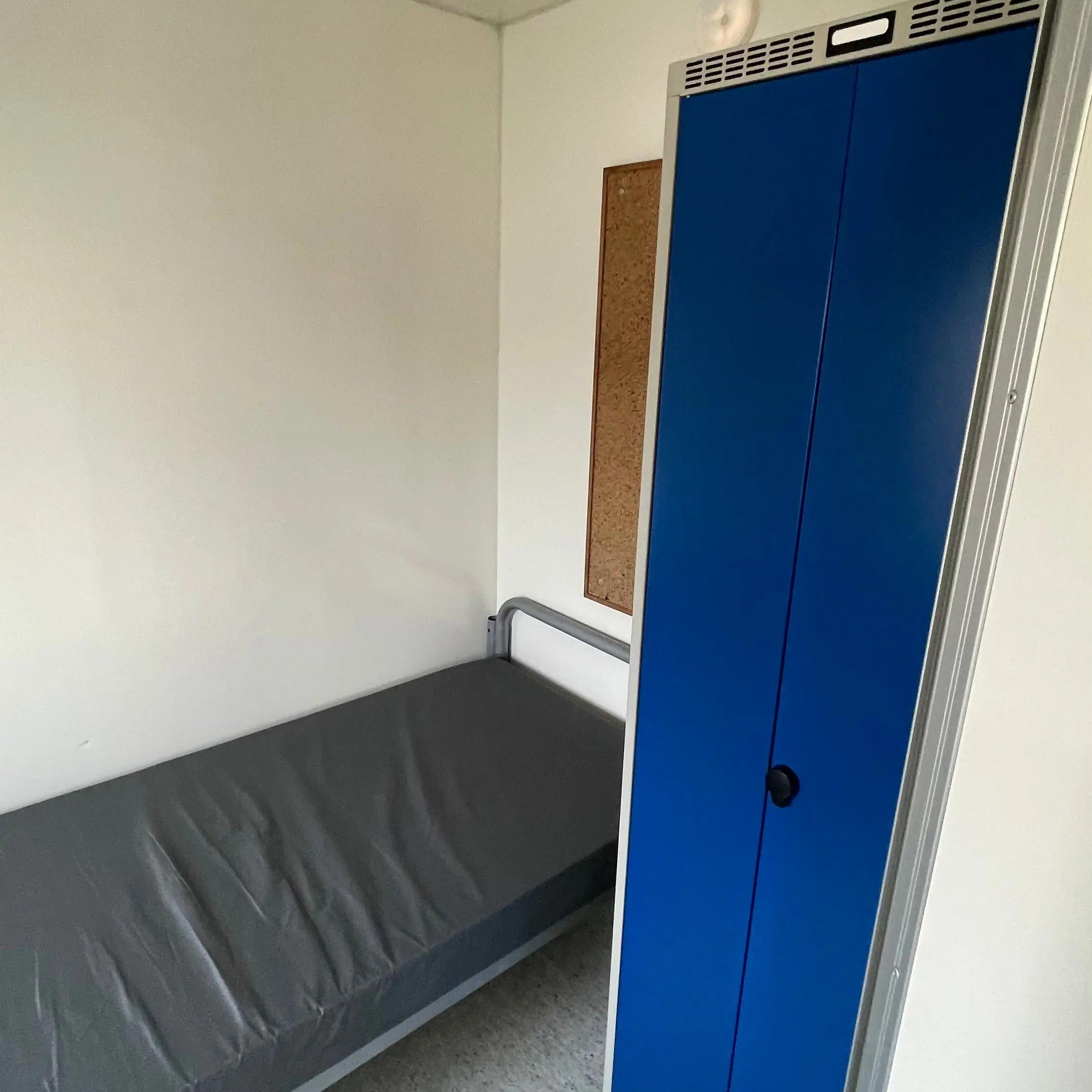 Beboelsesvogn 2-4 personers - VA Type 730-Køb brugte letvogne og skurvogne hos Letvogne.dk – Stort udvalg og hurtig levering