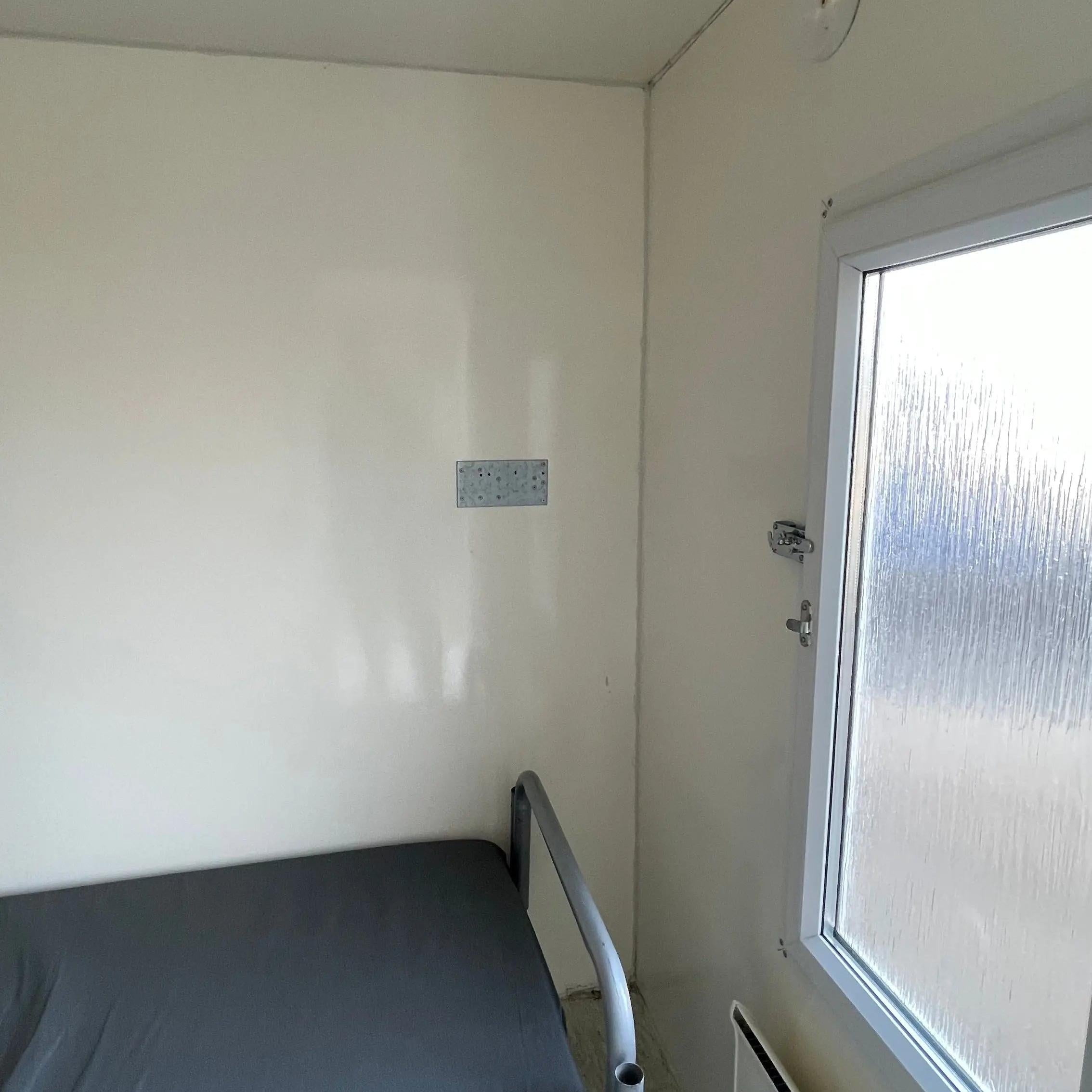 Beboelsesvogn 2-4 personers - VA Type 730-Køb brugte letvogne og skurvogne hos Letvogne.dk – Stort udvalg og hurtig levering