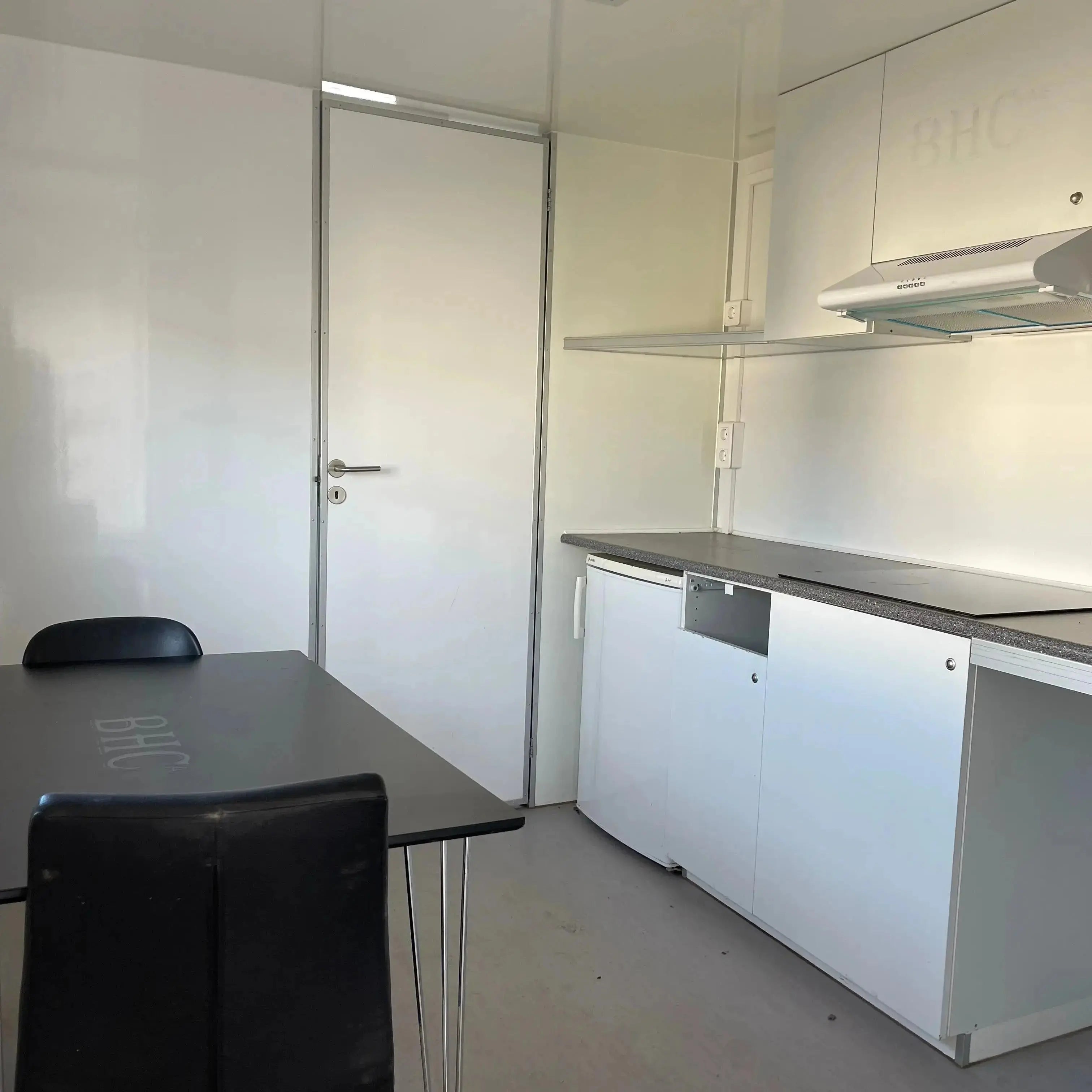 Beboelsesvogn 2 personers - Easywagon Type 730-Køb brugte letvogne og skurvogne hos Letvogne.dk – Stort udvalg og hurtig levering