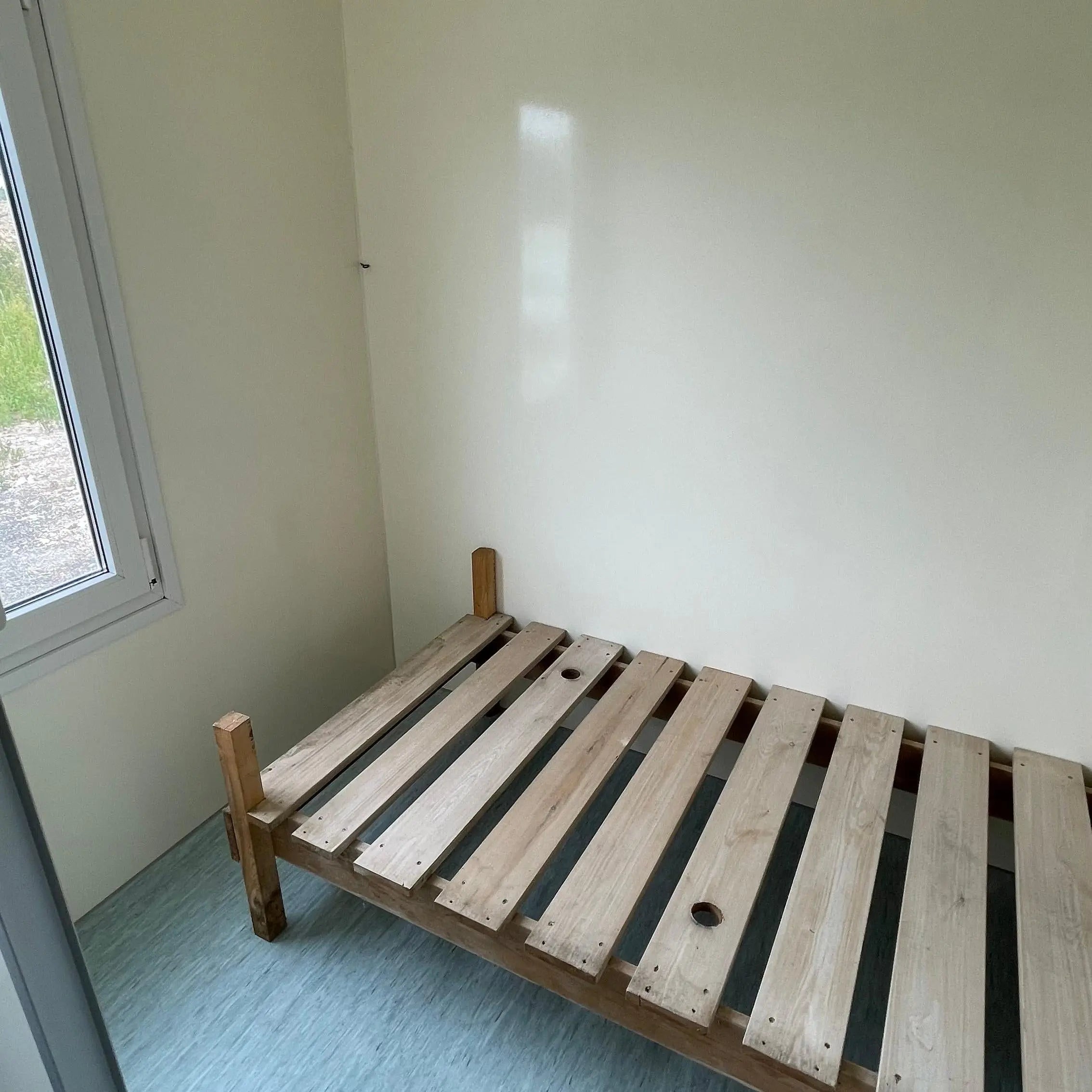 Beboelsesvogn 4 personers - Scanvogn Årgang 2007 Type 730-Køb brugte letvogne og skurvogne hos Letvogne.dk – Stort udvalg og hurtig levering