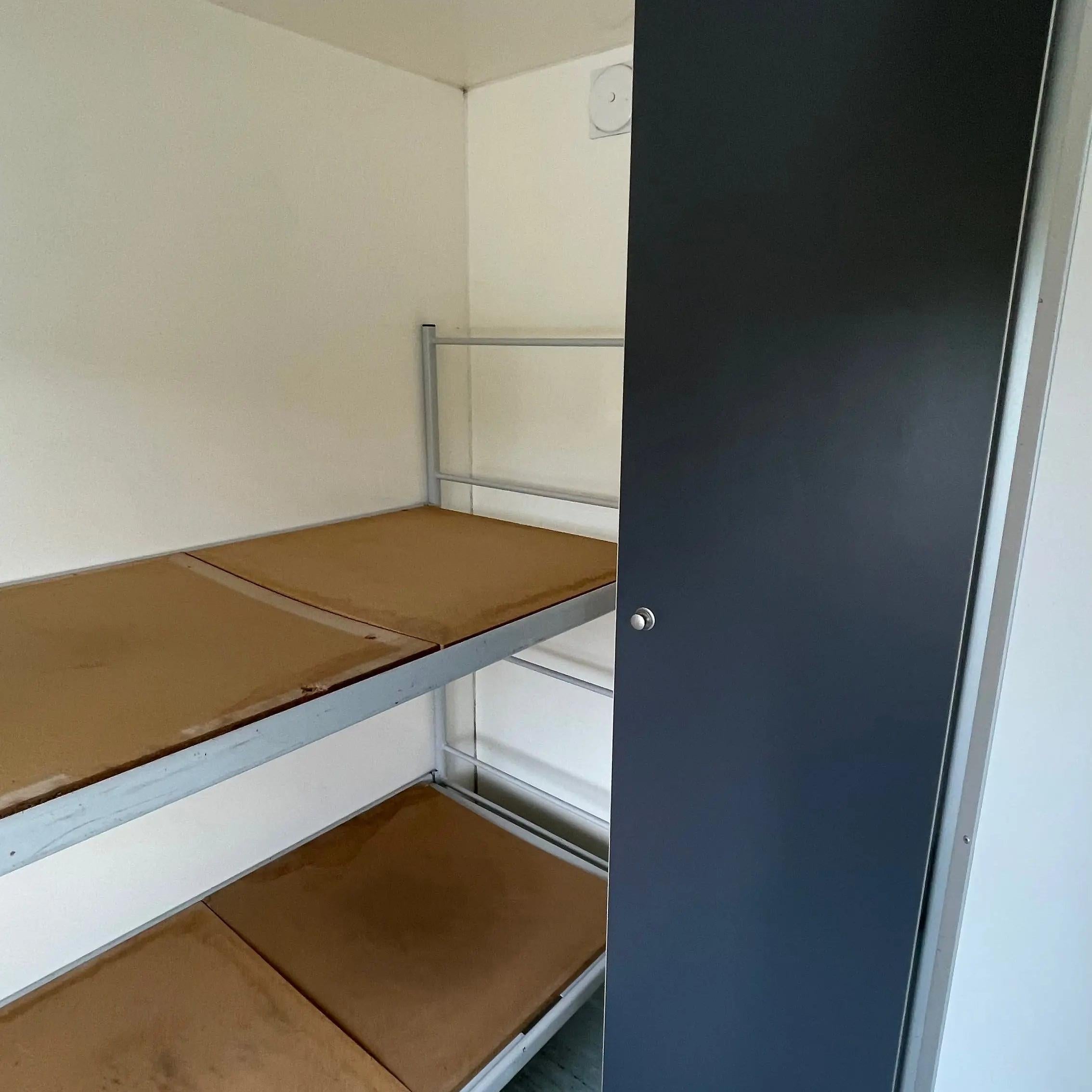 Beboelsesvogn 4 personers - Scanvogn Årgang 2008 Type 730-Køb brugte letvogne og skurvogne hos Letvogne.dk – Stort udvalg og hurtig levering