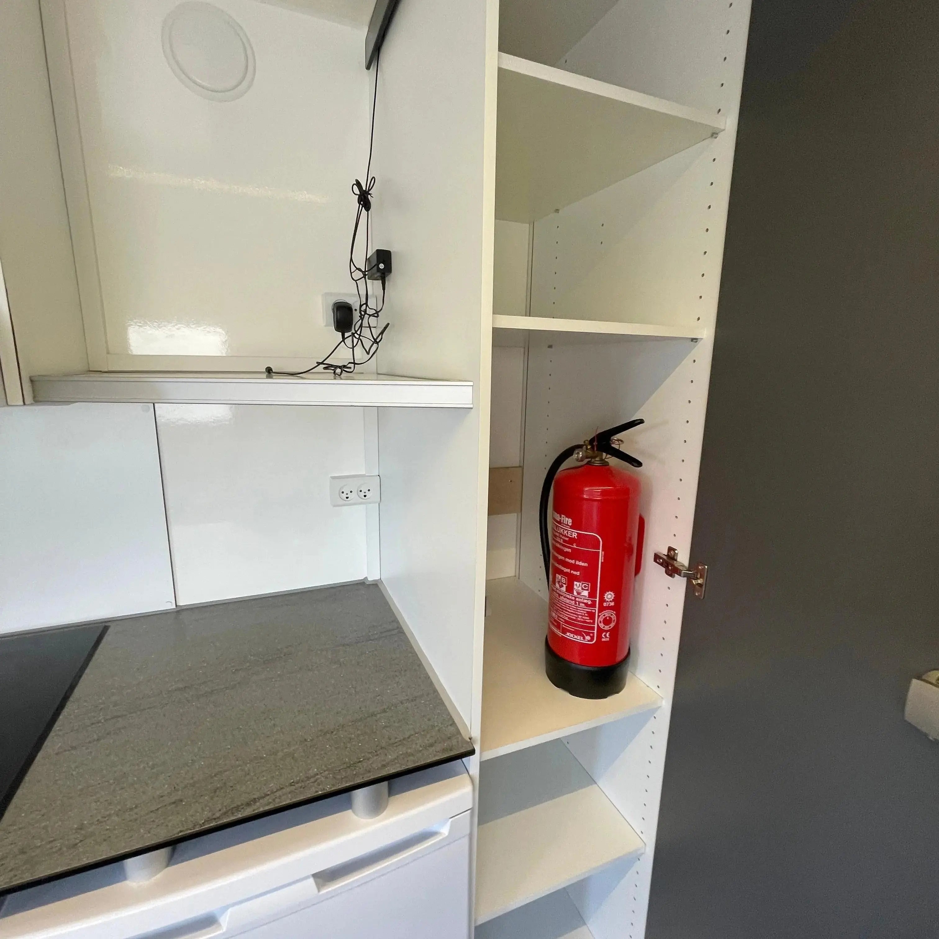 Beboelsesvogn 4 personers - Scanvogn Type 730-Køb brugte letvogne og skurvogne hos Letvogne.dk – Stort udvalg og hurtig levering