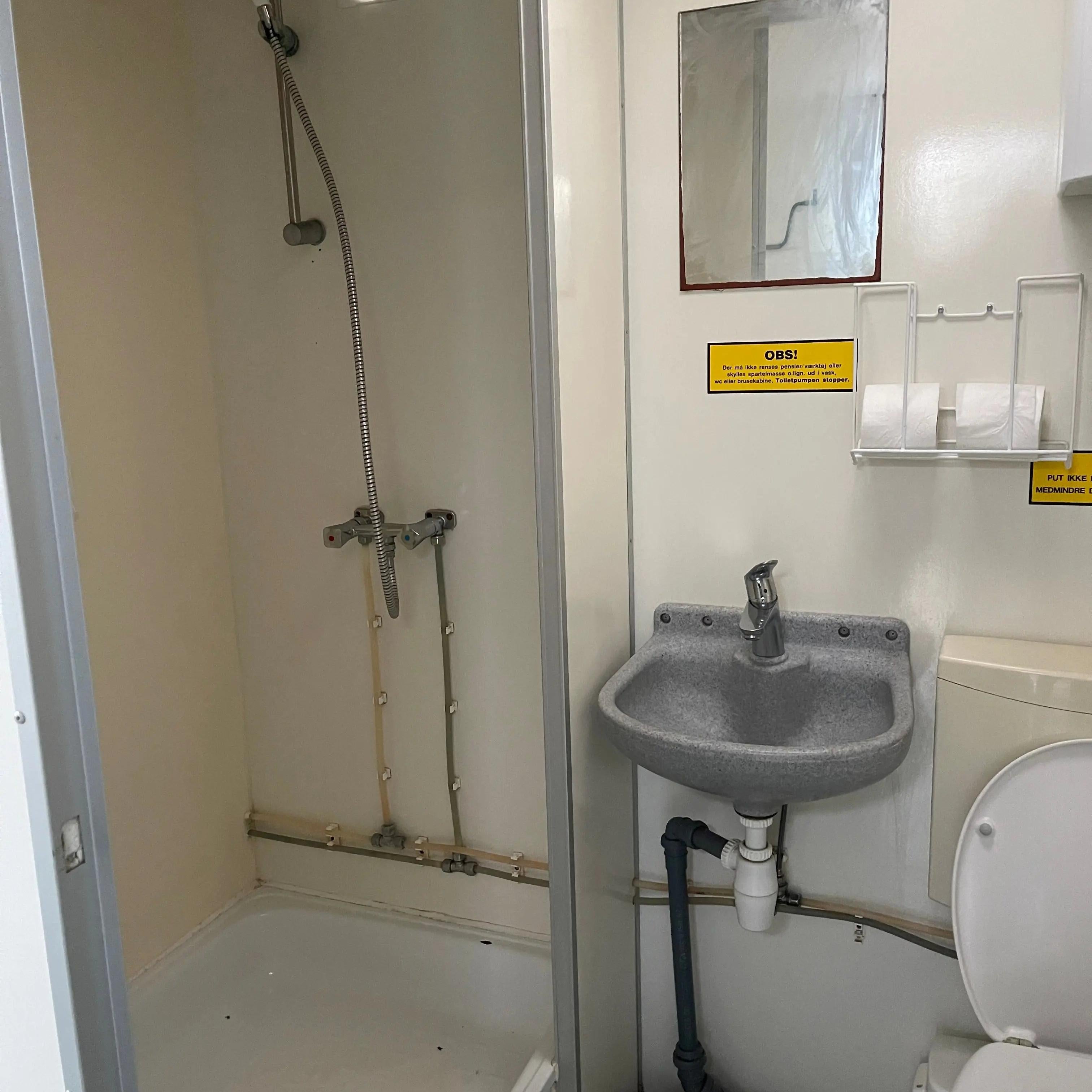 Beboelsesvogn 4 personers - Scanvogn Type 730-Køb brugte letvogne og skurvogne hos Letvogne.dk – Stort udvalg og hurtig levering