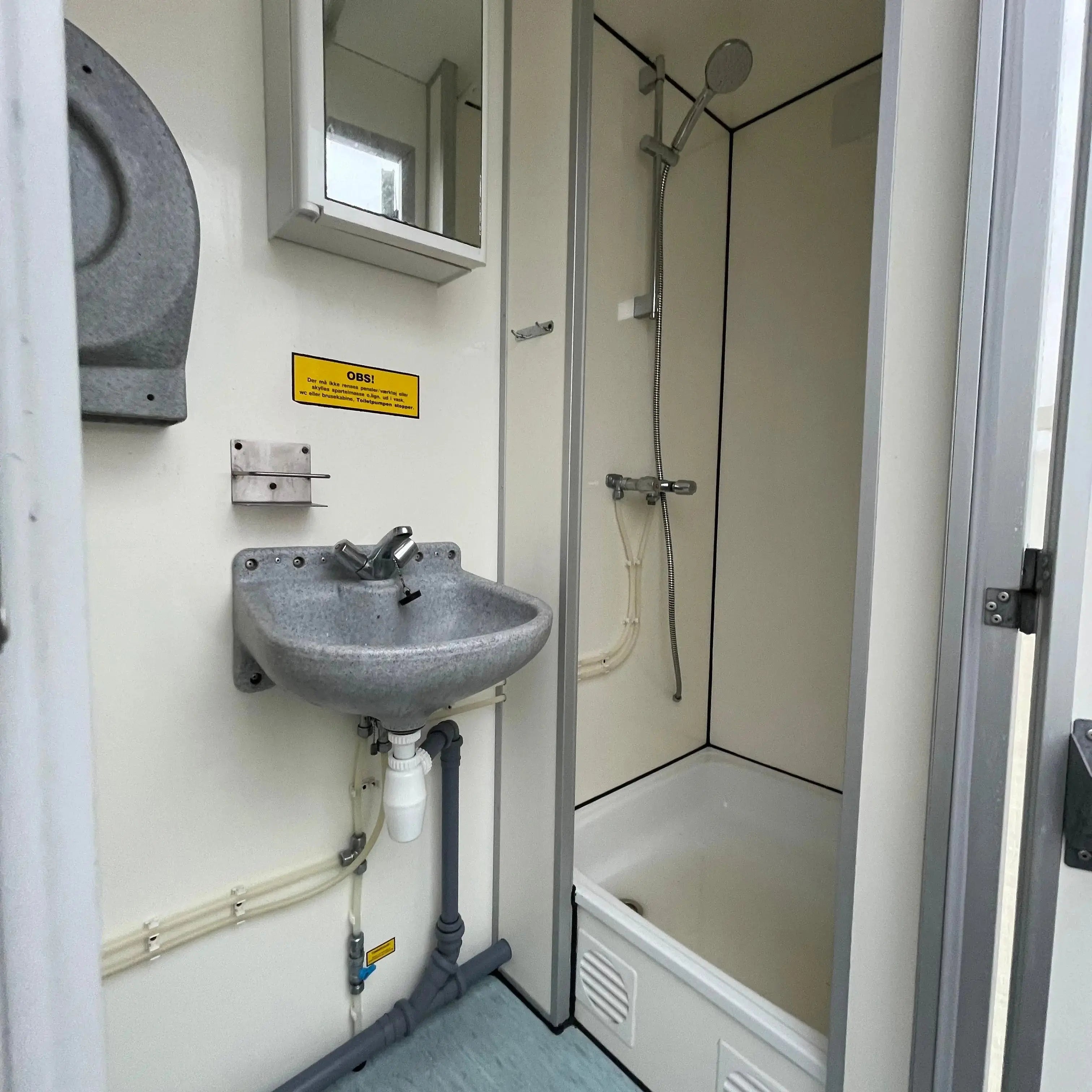 Beboelsesvogn / Sovevogn 8 personers - Scanvogn Type 730-Køb brugte letvogne og skurvogne hos Letvogne.dk – Stort udvalg og hurtig levering