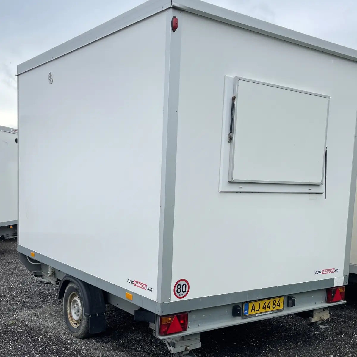 Kontorvogn 4 personers - Eurowagon Type 320-Køb brugte letvogne og skurvogne hos Letvogne.dk – Stort udvalg og hurtig levering